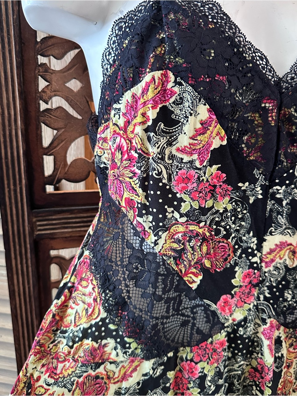 Free People Intimately Boho Multicolor Floral Paisley Lace Chemise / Slip / Gown - Picture 6 of 12